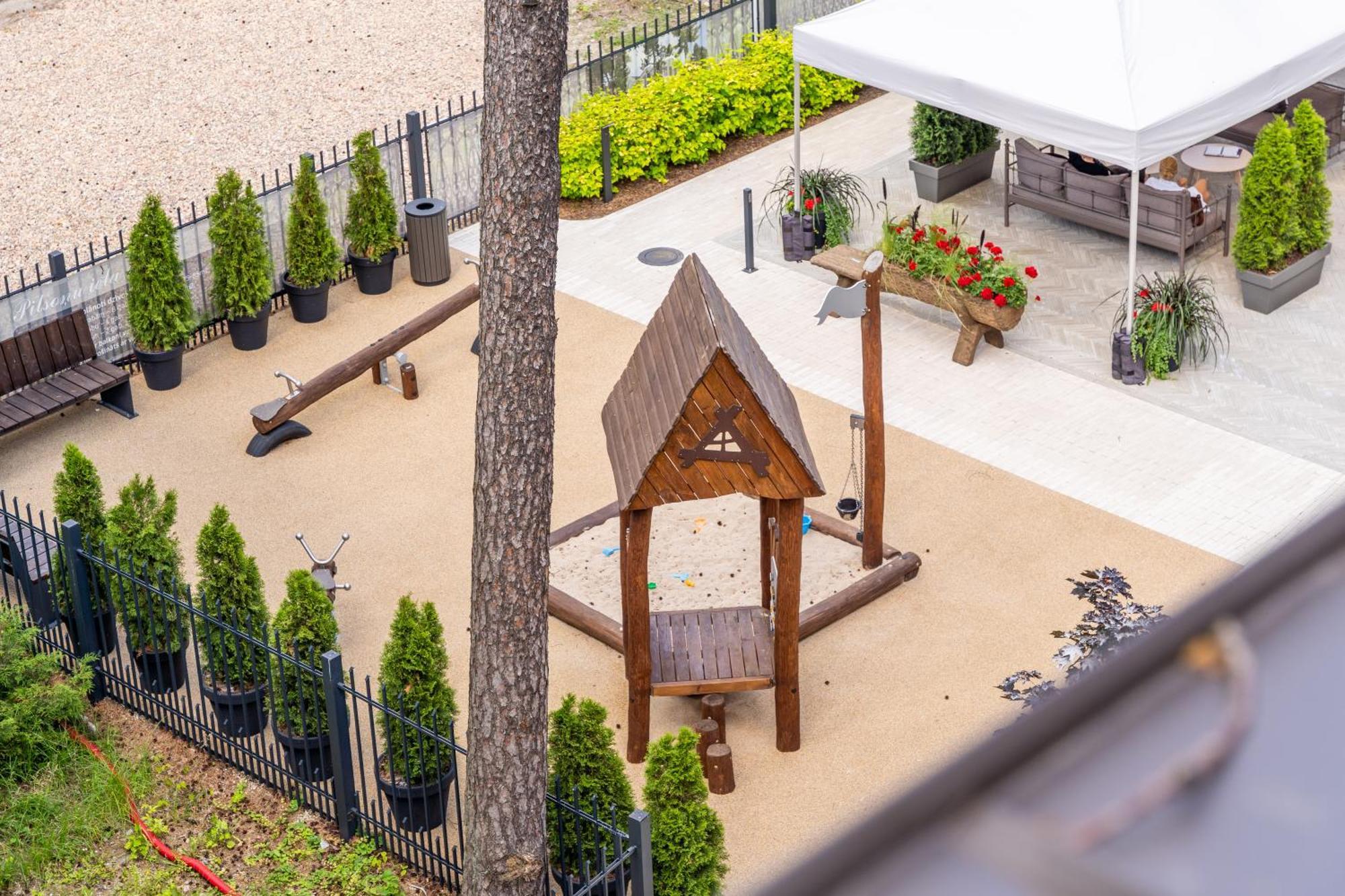 Stories Design Aparthotel Jūrkalne Εξωτερικό φωτογραφία